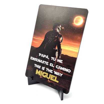 Cartel Día del Padre Mandalorian con nombre